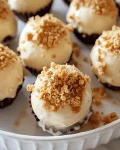 No-Bake Peanut Butter Cheesecake Balls